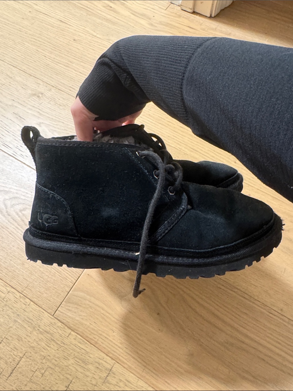 Mens uggs - Picture 2 of 2